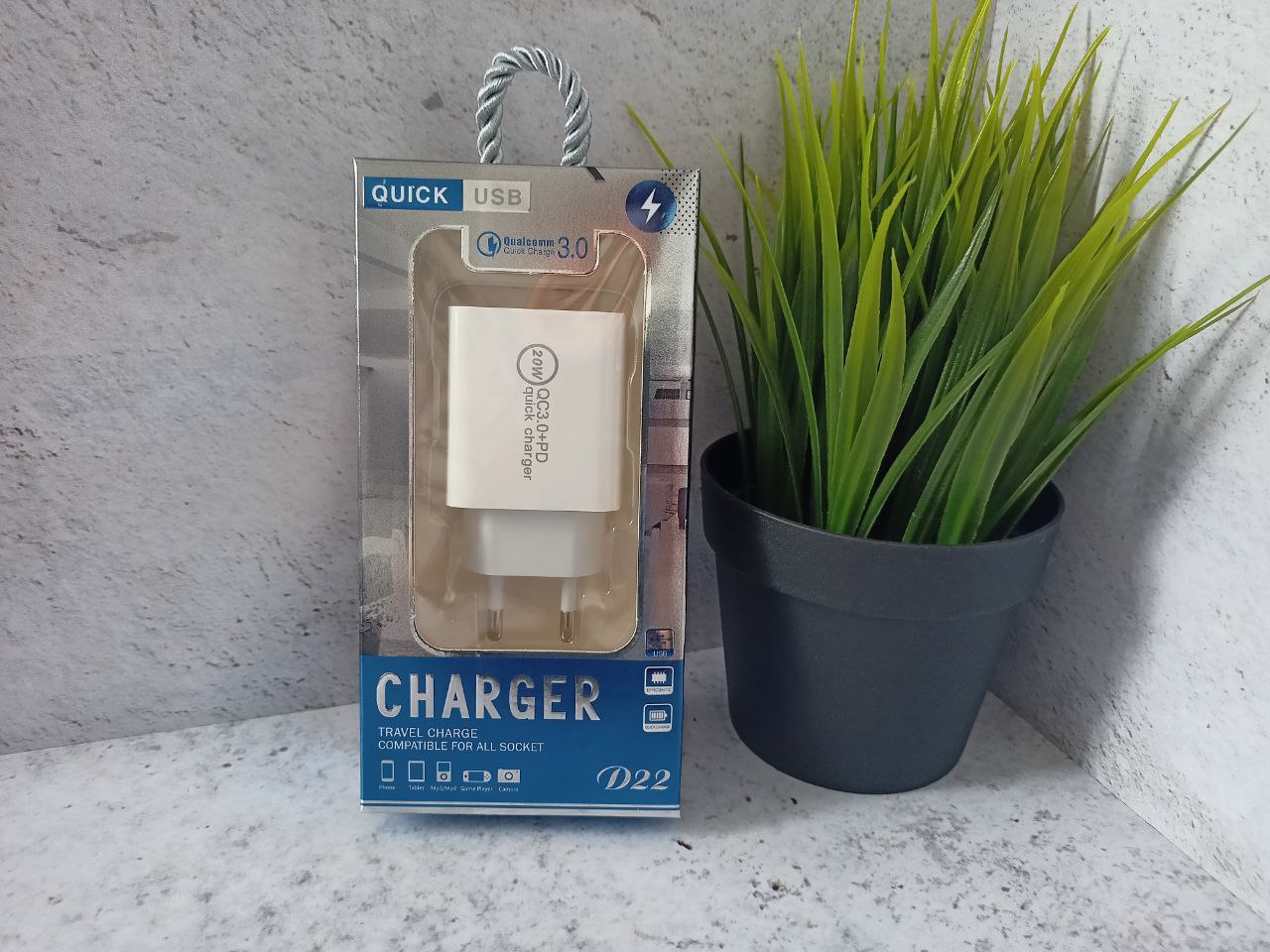 Зарядное устройство D22 QC3.0+PD 20W