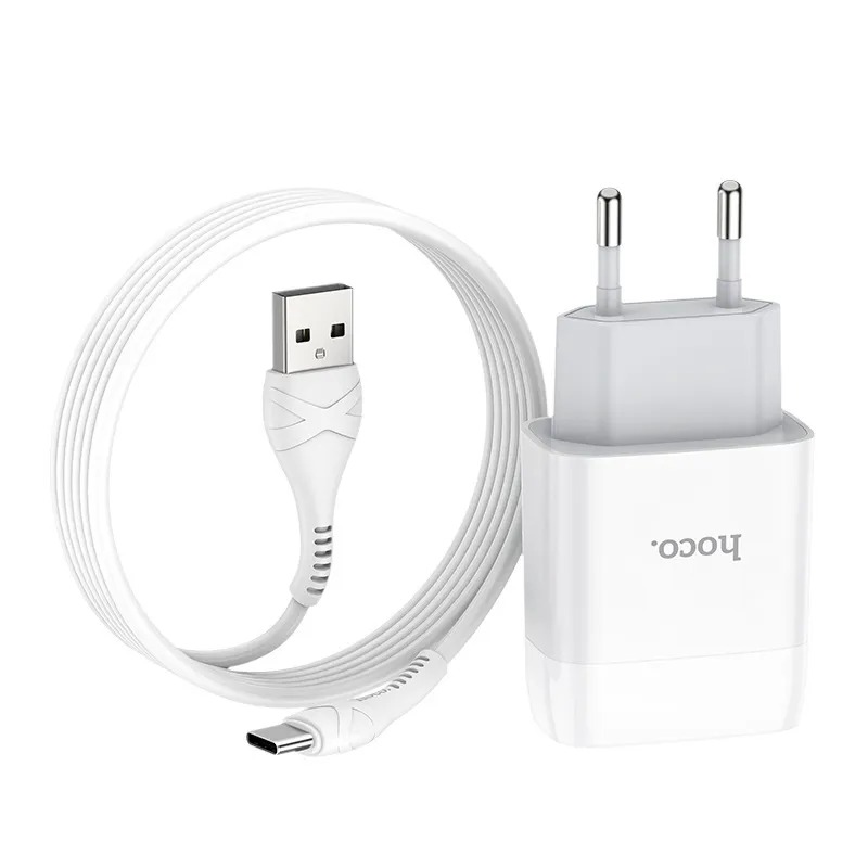 Зарядное устройство USB 2400 mA Hoco C73A (2*USB + Type-C) Белая