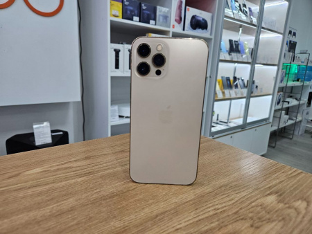 6YMRCm46Lg.jpg